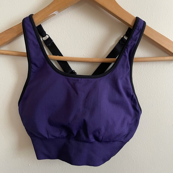 Fabletics Sports Bra - Picture 1 of 5